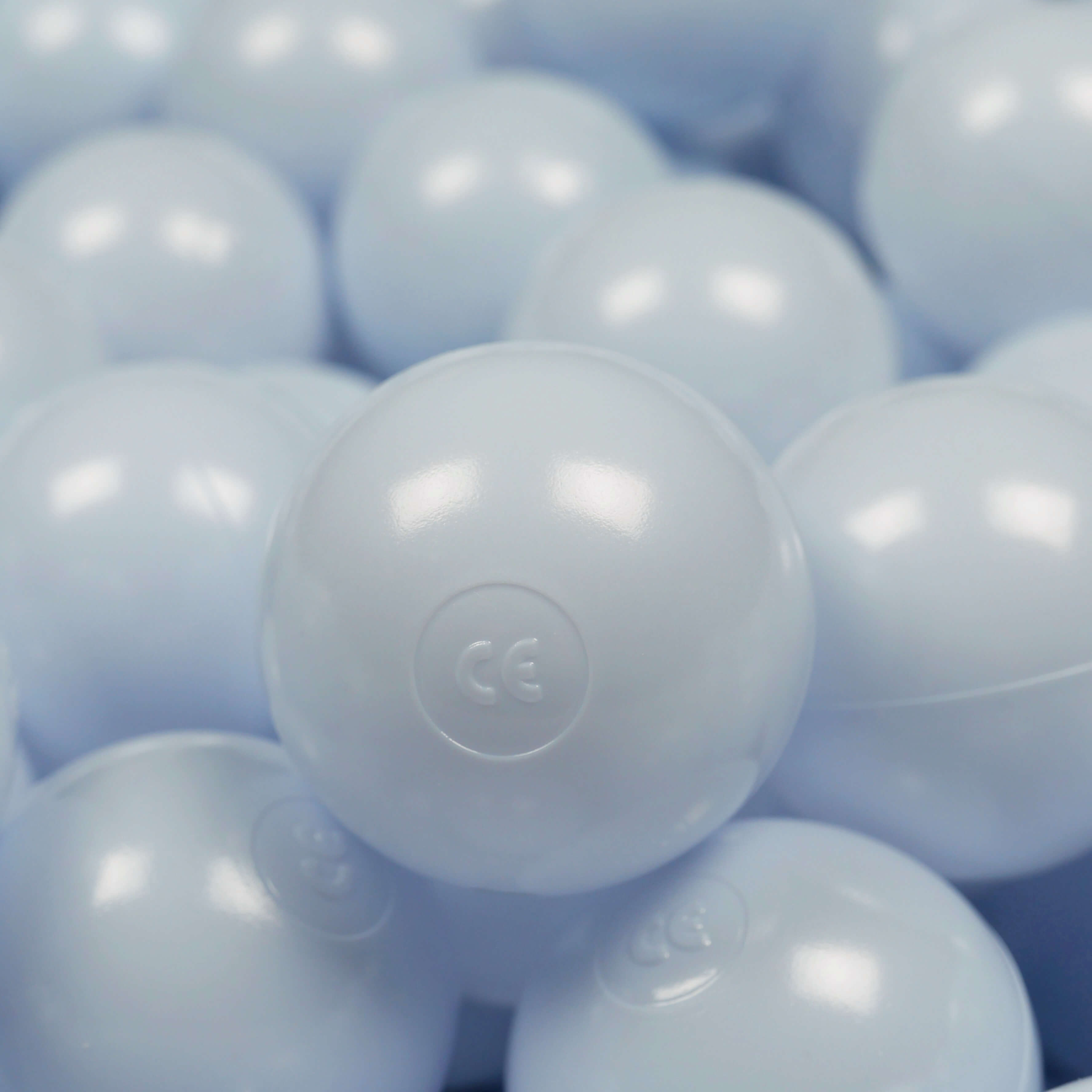 100 Spielbälle mit 7 cm Durchmesser, hellblaue Perle