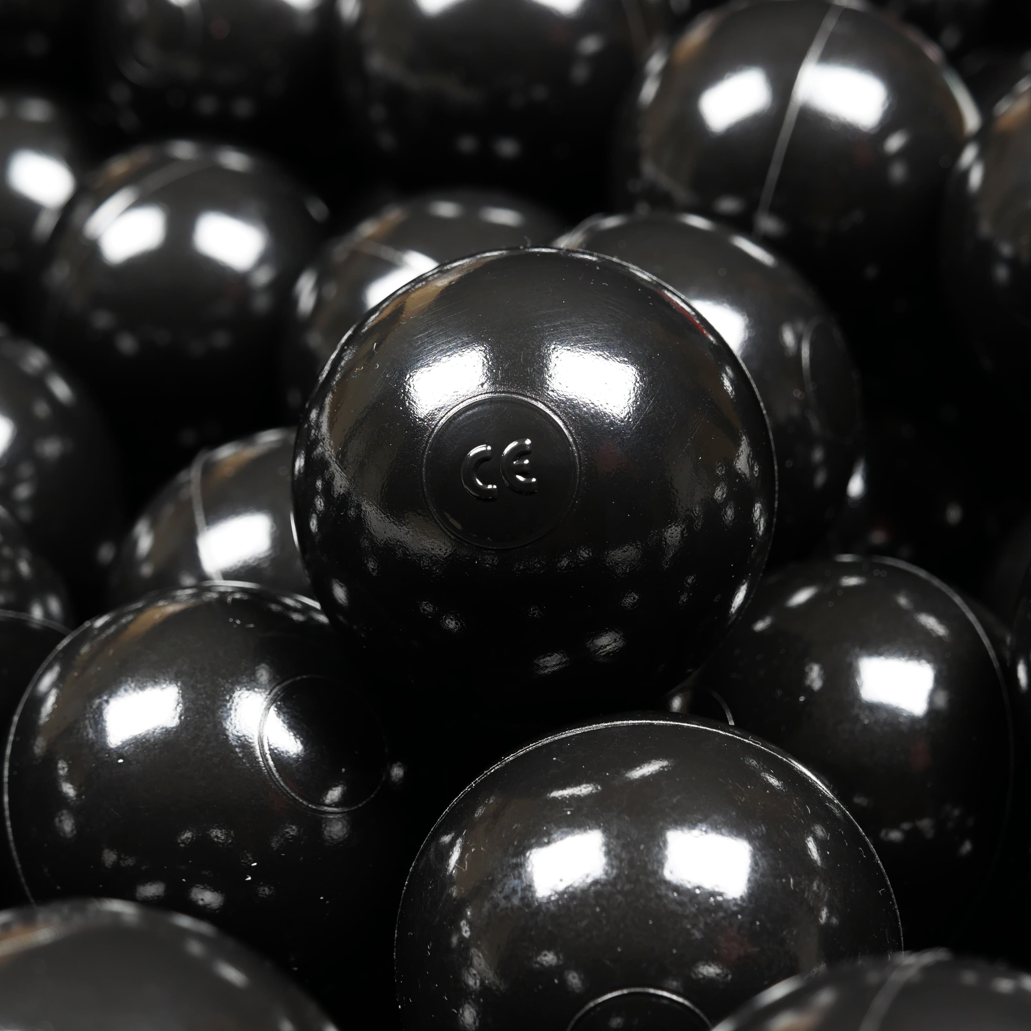 50 schwarze Spielbälle, 7 cm Durchmesser