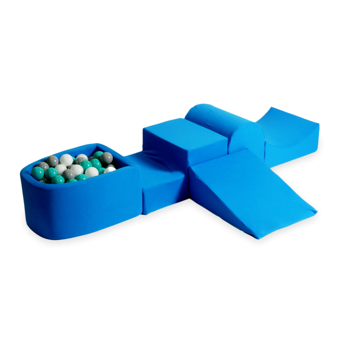 Schaumstoffspielbereich mit Hügel und blauem Mini-Pool + 100 Bälle