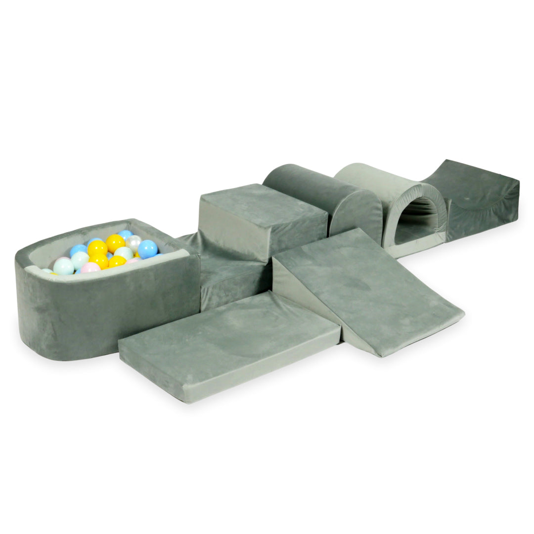 Schaumstoffspielbereich mit Hügel und Pool, grauer Mikrosamt + 100 Bälle (silber, perlmutt, roségold)