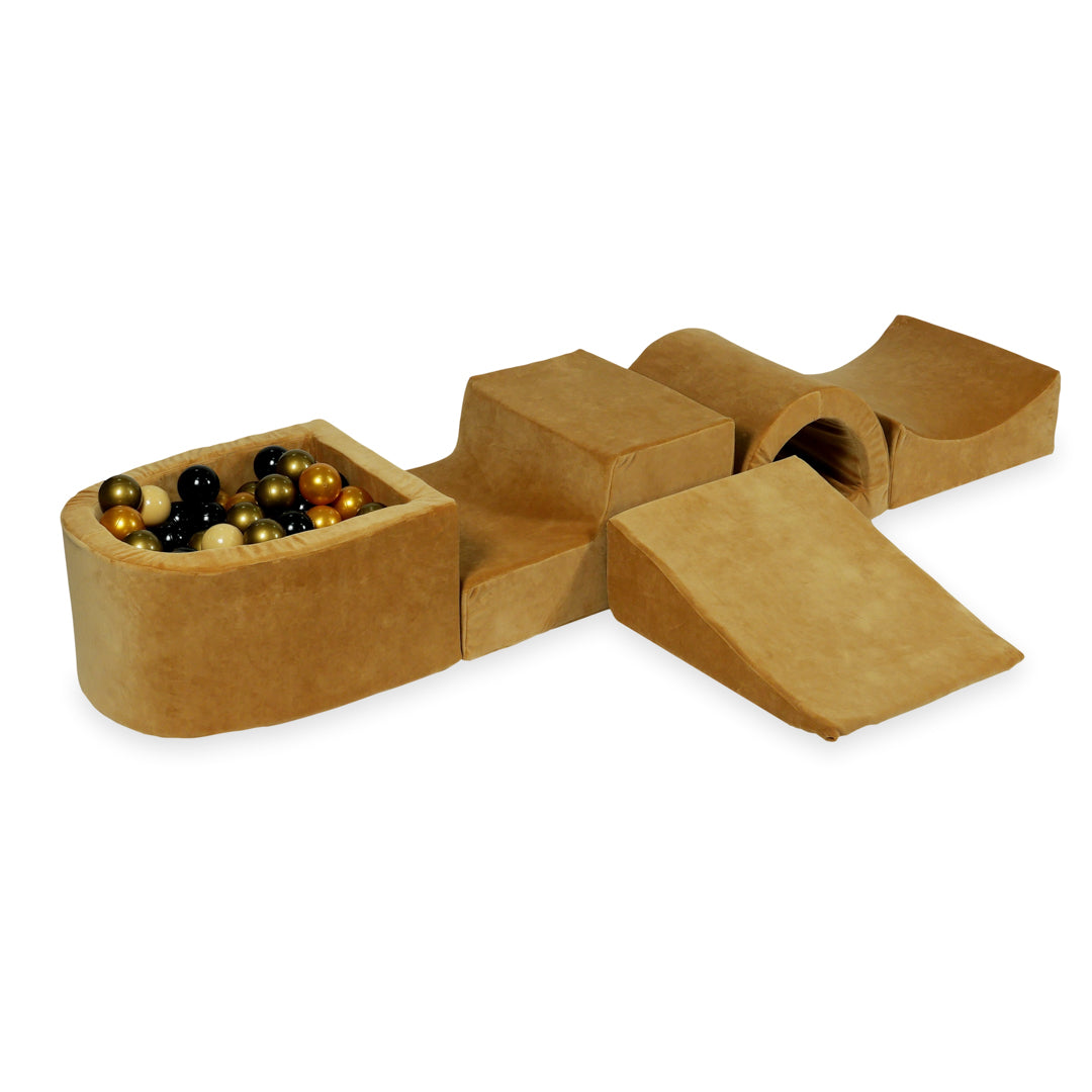 Schaumstoffspielbereich mit Hügel und mikrofein samtweichem Karamellbecken + 100 Bälle (transparent, weiß, perlmuttfarben, grau, hellgold)