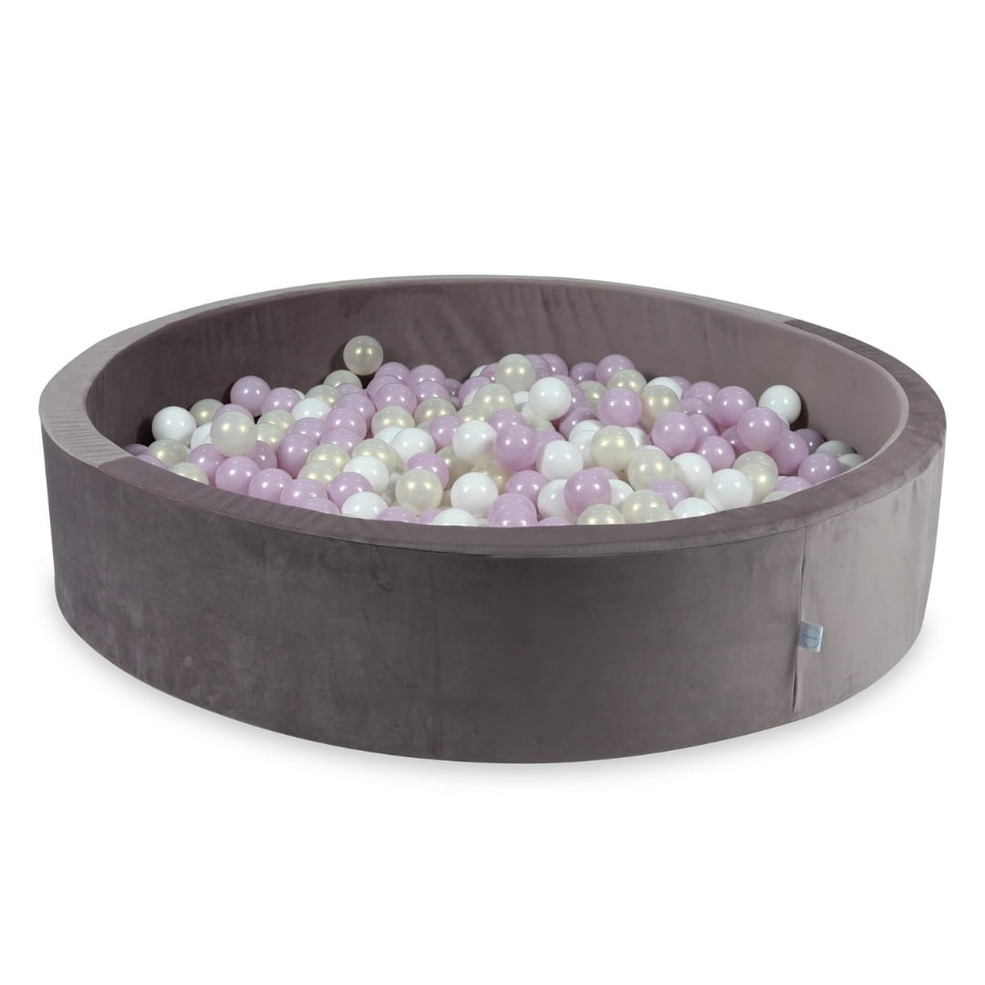 130x30 Samt-Bällebad in Flieder mit 600 Bällen (weiß, hellrosa Perlmutt, irisierend)