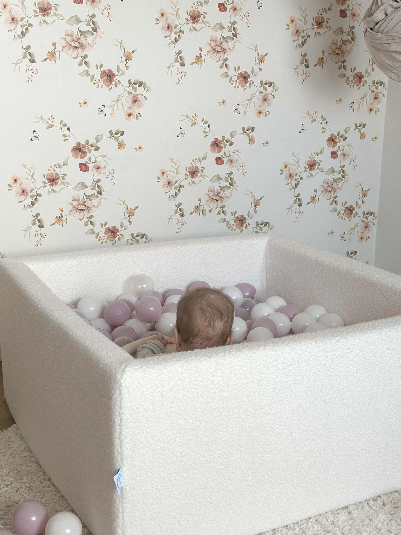 Schaumstoff-Spielbereich mit quadratischem Bällebad, Kinderspielset 90x90x40 Loop Weiß + 400 Bälle