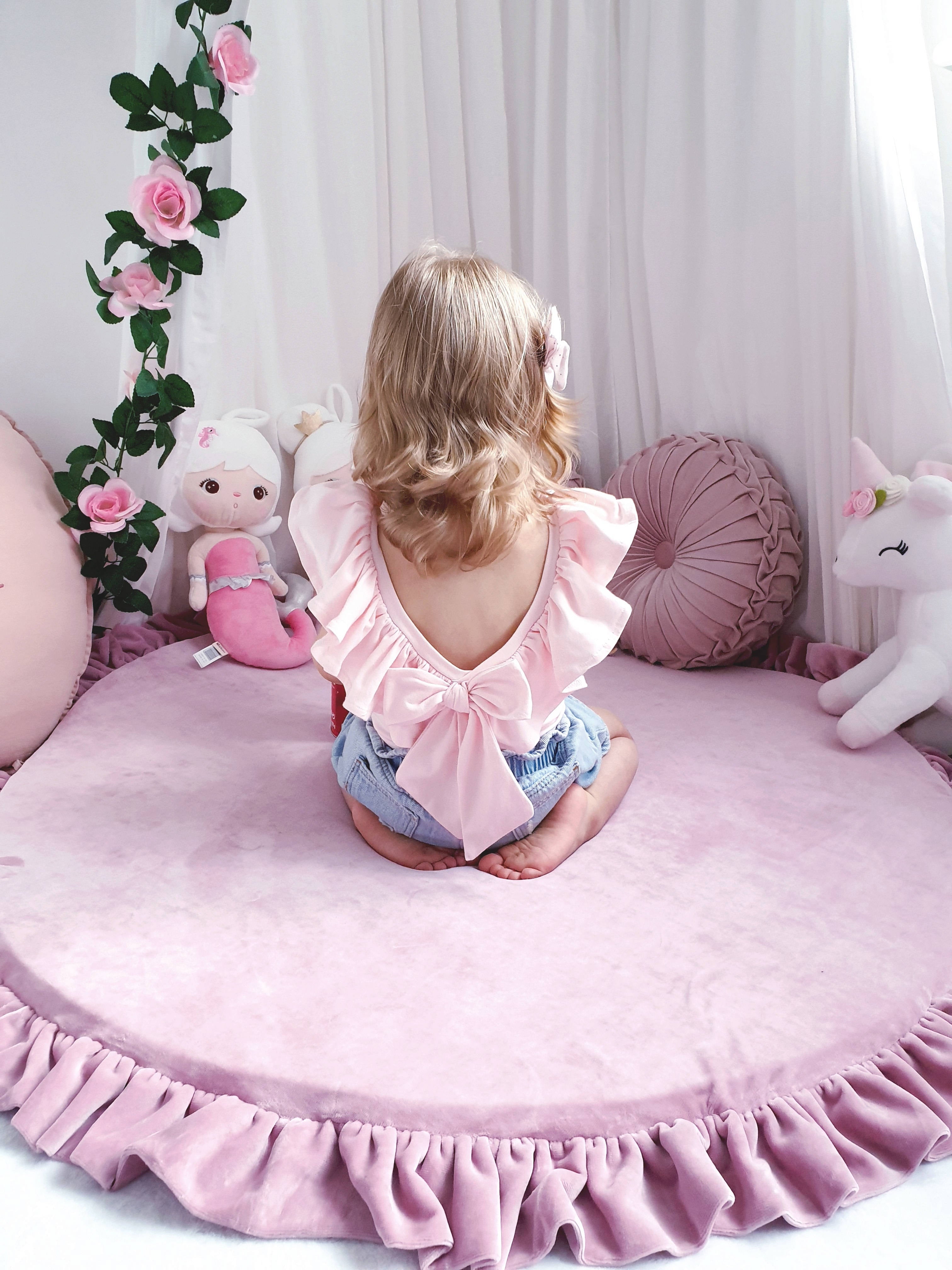 Runde Babyspielmatte 100 cm mit Jersey-Rüsche