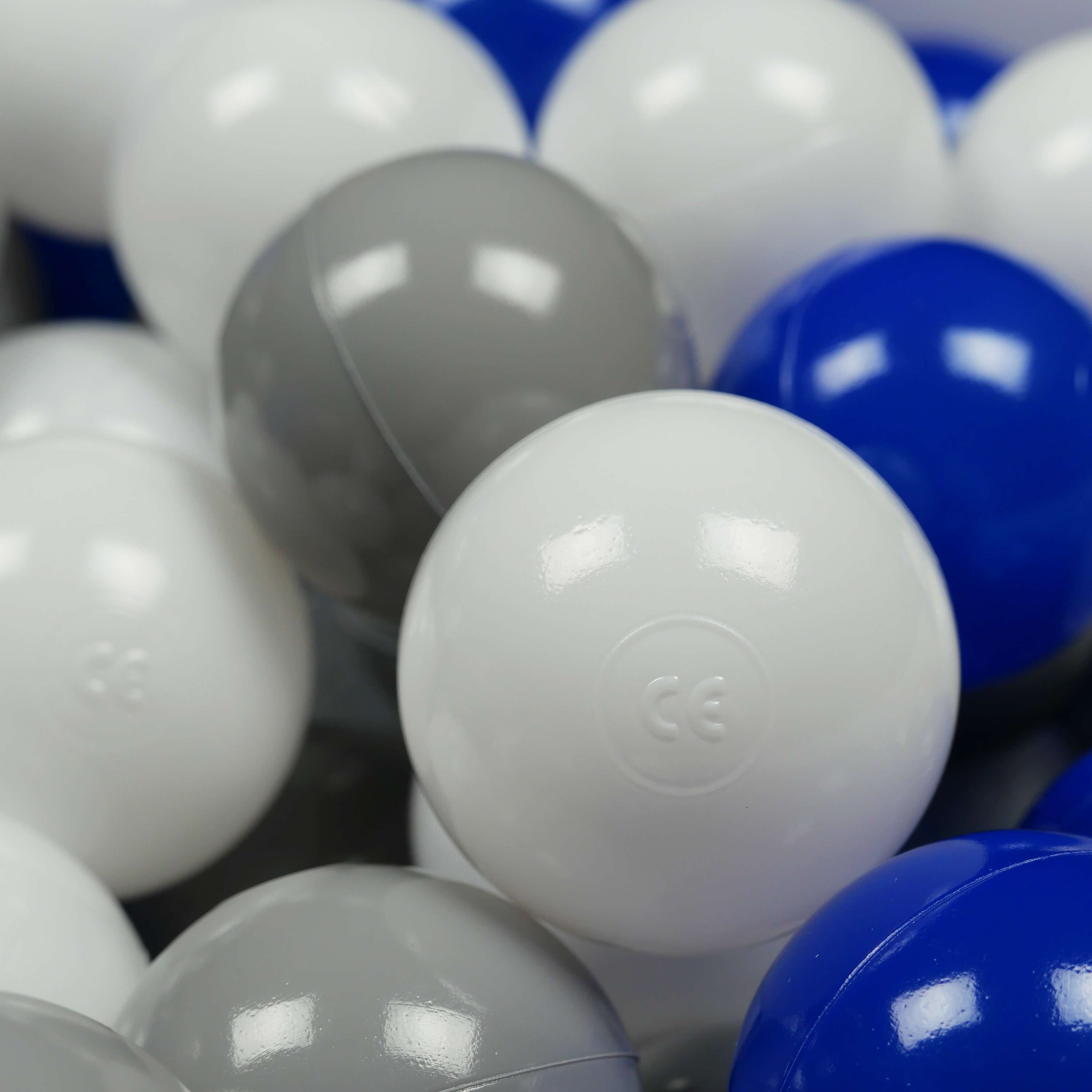 25 Spielbälle mit 7 cm Durchmesser in Weiß, Blau und Grau