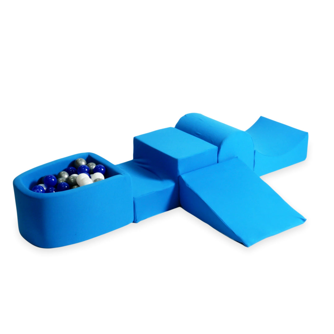 Schaumstoffspielbereich mit Hügel und blauem Mini-Pool + 100 Bälle