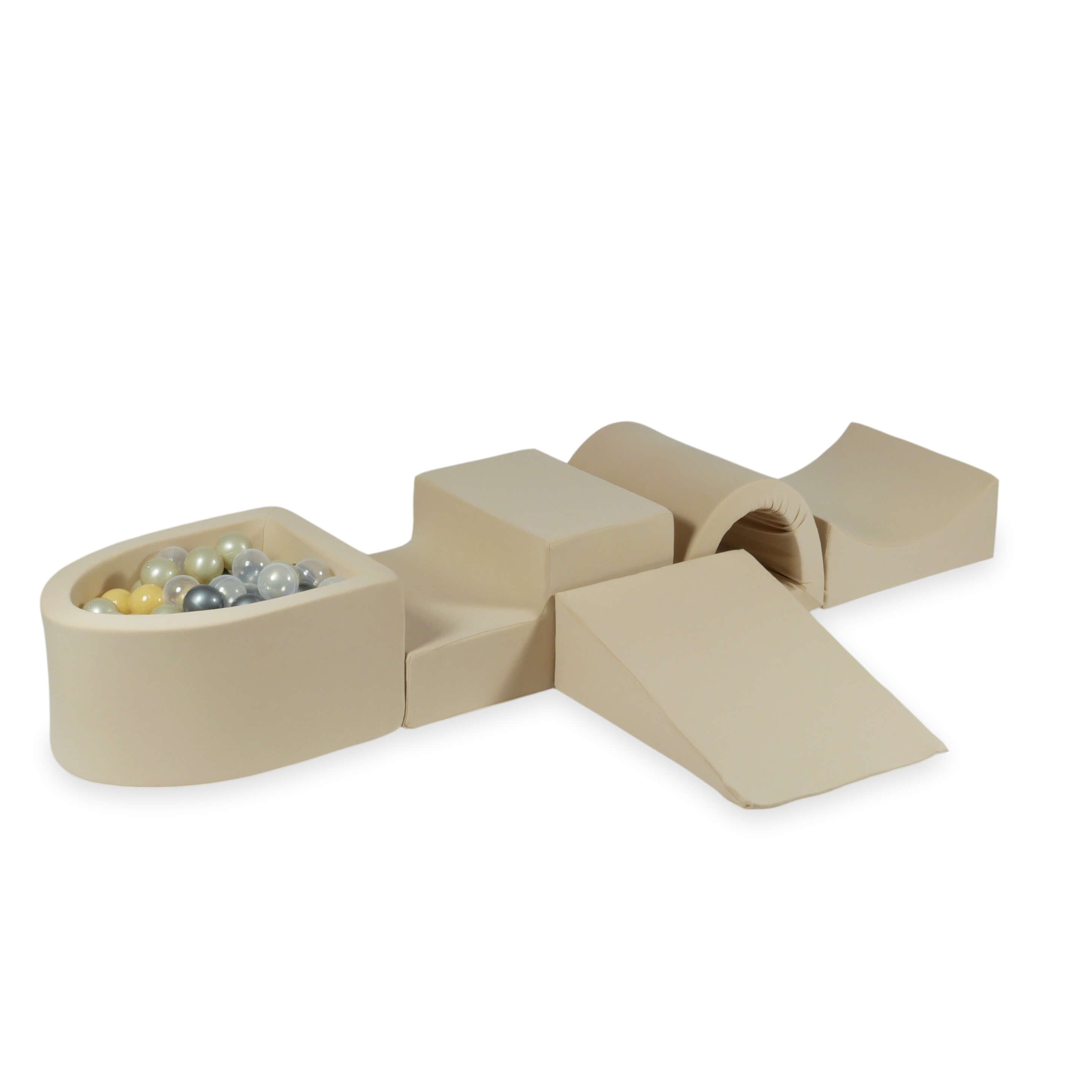 Beige Schaumstoff-Spielbereich mit Brücke und Mini-Pool